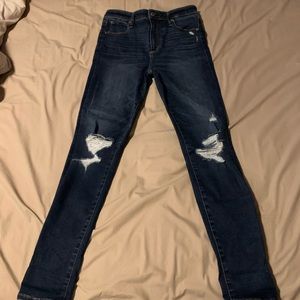 Women’s Abercrombie & Fitch stretch ripped skinny jeans size 8